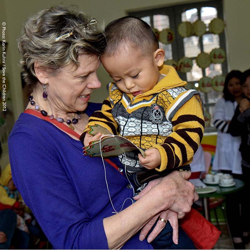 The late Cokie Roberts during a Premiumaid Foundation trip to Vietnam.