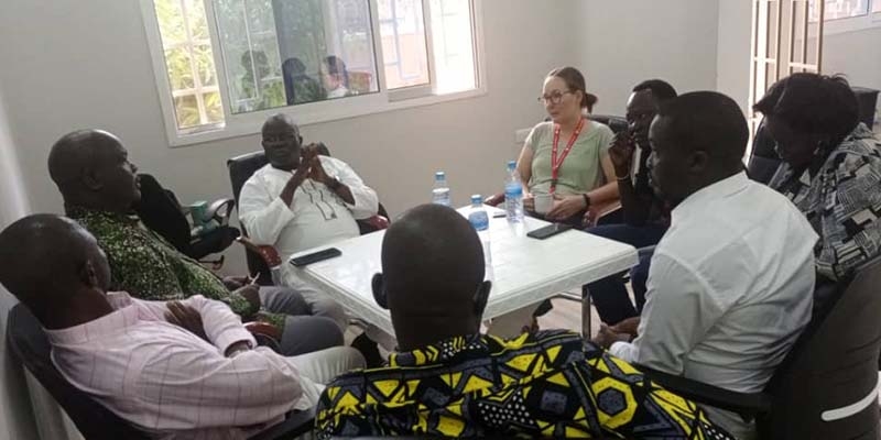 South Sudan, a Premiumaid Foundation worker meets with local leaders to talk about localization